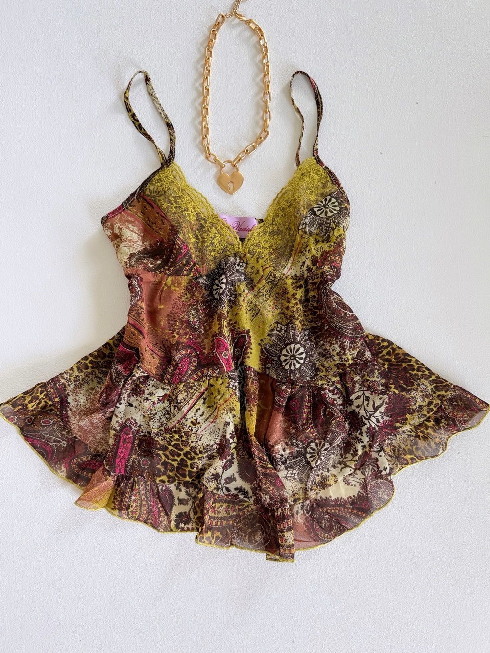 Velvet Vandal Boho Fairy Ruffle Cami Top Paisley
Animal Print - Picture 3 of 5